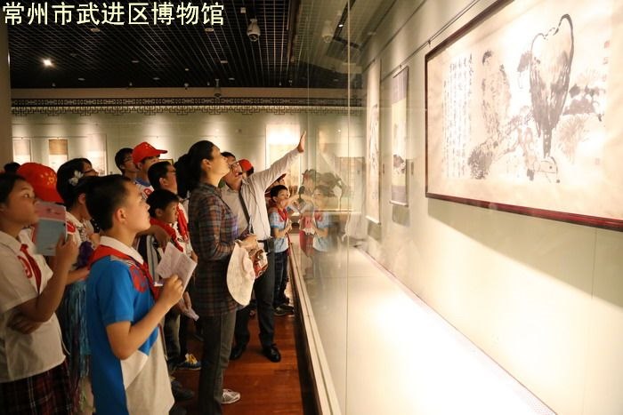 职教中心青年团员与周家巷新市民小学开展结对志愿者活动