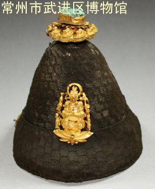 武进博物馆藏漆纱珠翠庆云冠赏析