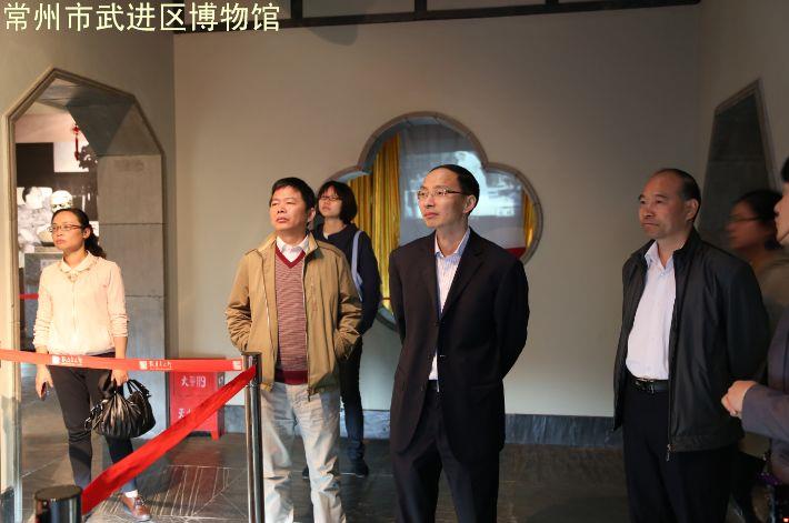 昆山档案局领导一行参观武进名人馆
