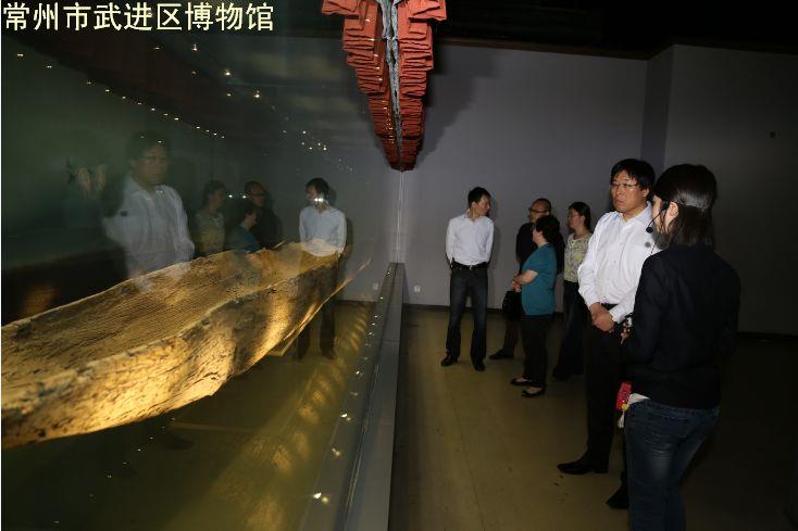 中国博物馆协会副理事长、秘书长安来顺博士一行参观