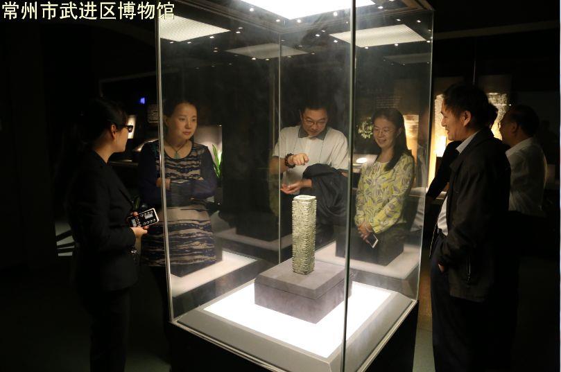 国家档案局一行参观我馆