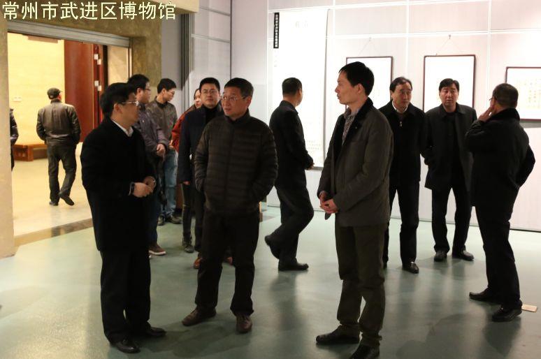 区领导班子调研我馆年度工作