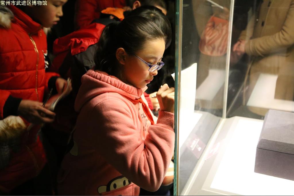 湖塘实验小学师生参观我馆