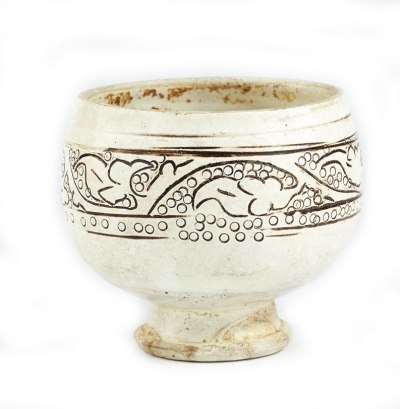 唐宋时期陶瓷茶器中的儒家美学：中庸与和谐