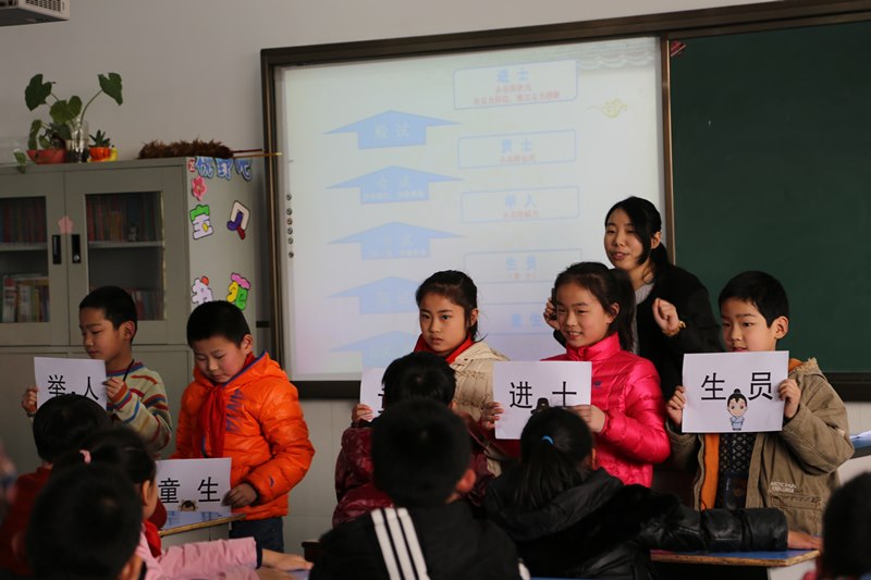 “奇妙武博”历史名人讲座走进湖塘实验小学