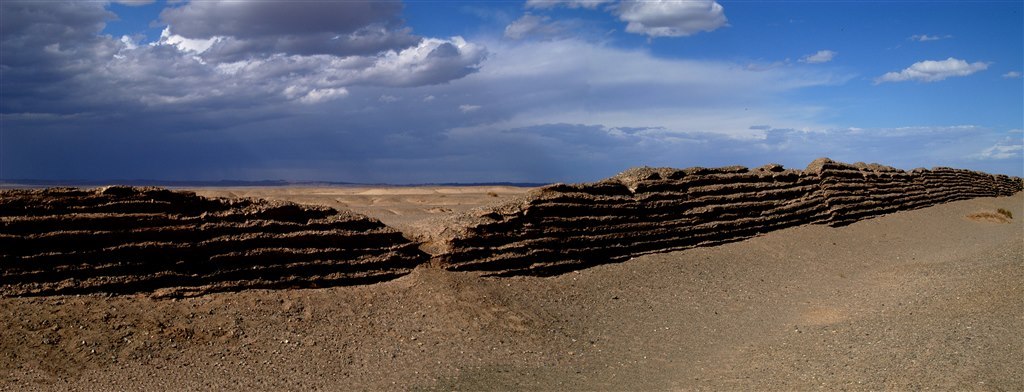 1-11敦煌汉长城遗址.jpg 1-11敦煌汉长城遗址.jpg