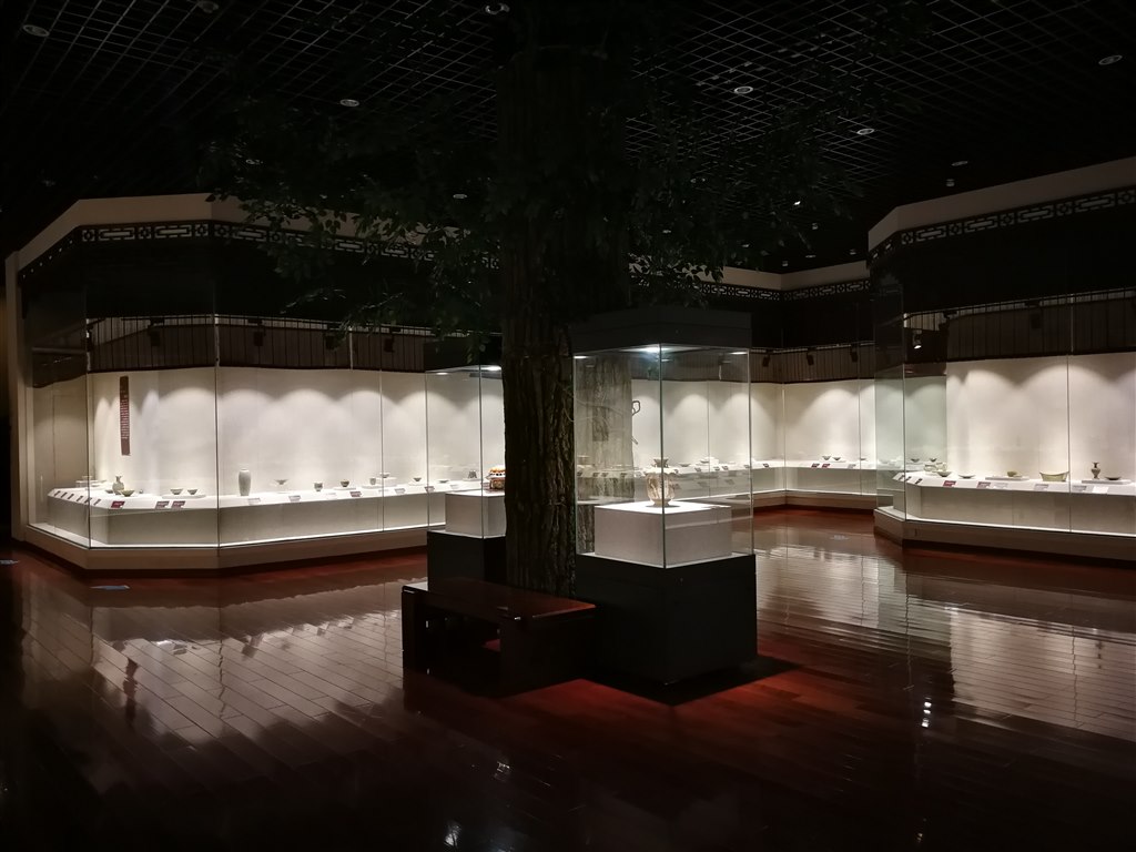 展厅照片1.jpg 展厅照片1.jpg