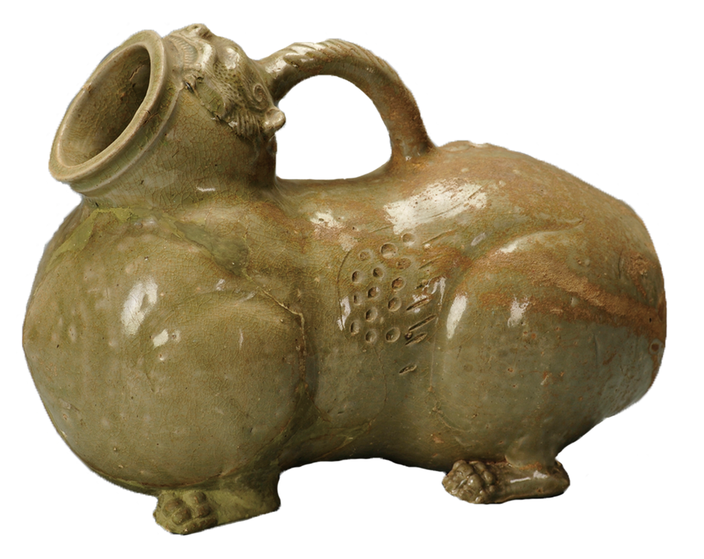 西晋 青瓷刻飞翼纹虎子.png