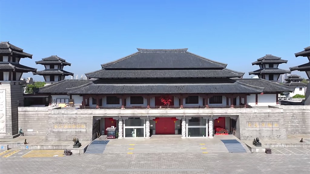 图片2.jpg 图片2.jpg