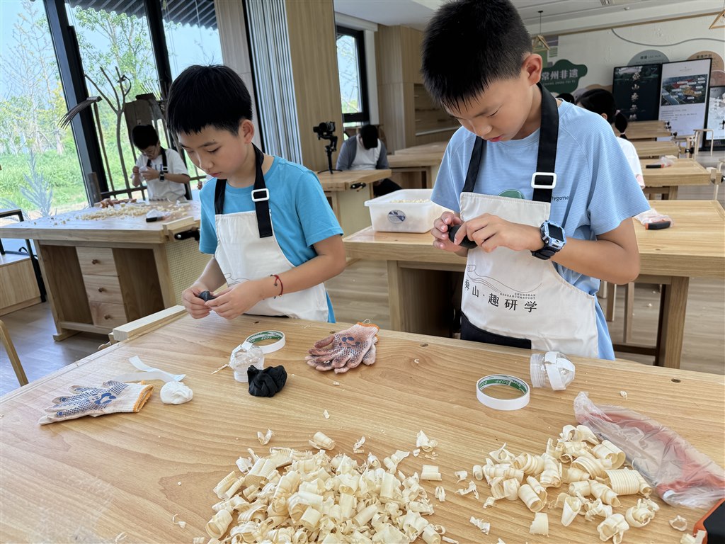 图片9.jpg 图片9.jpg