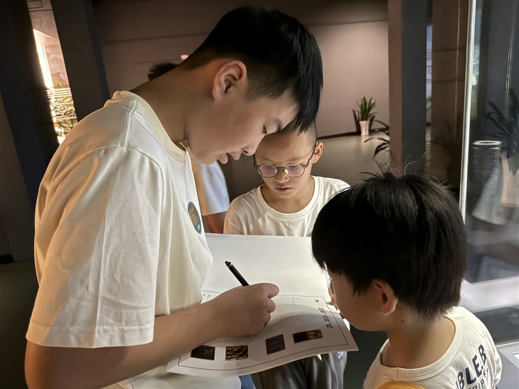 图片3.jpg 图片3.jpg