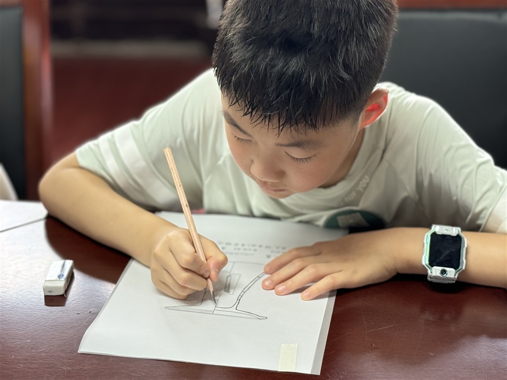 图片5.jpg 图片5.jpg