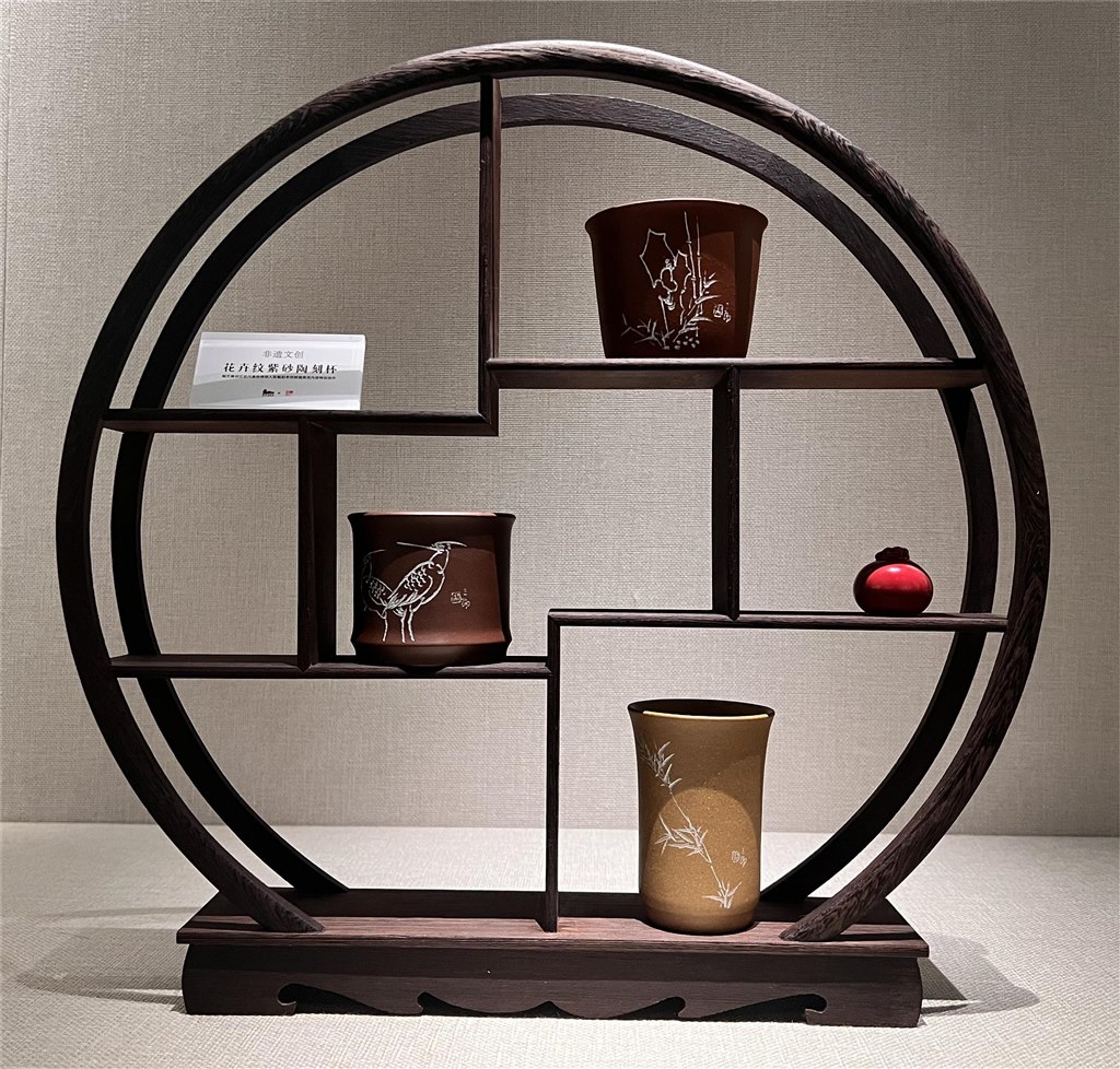 紫砂杯6.jpg 紫砂杯6.jpg