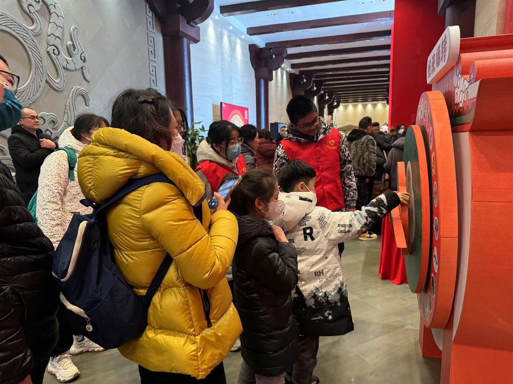 图片2.jpg 图片2.jpg