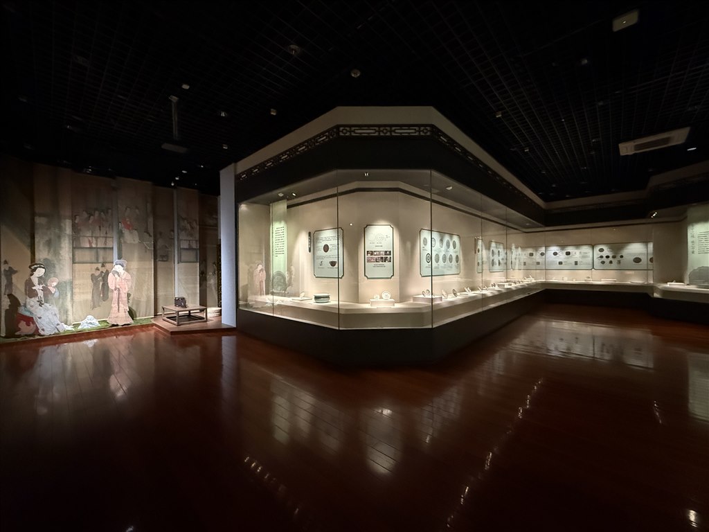 展厅照片3.jpg 展厅照片3.jpg